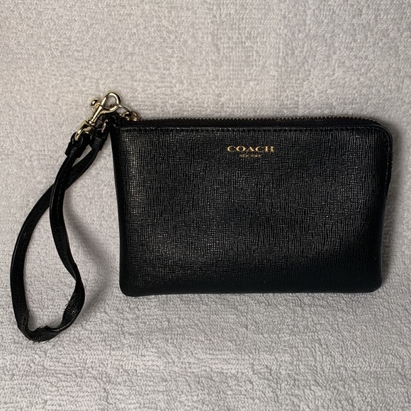 COACH JET BLACK WRISTLET - Picture 8 of 10